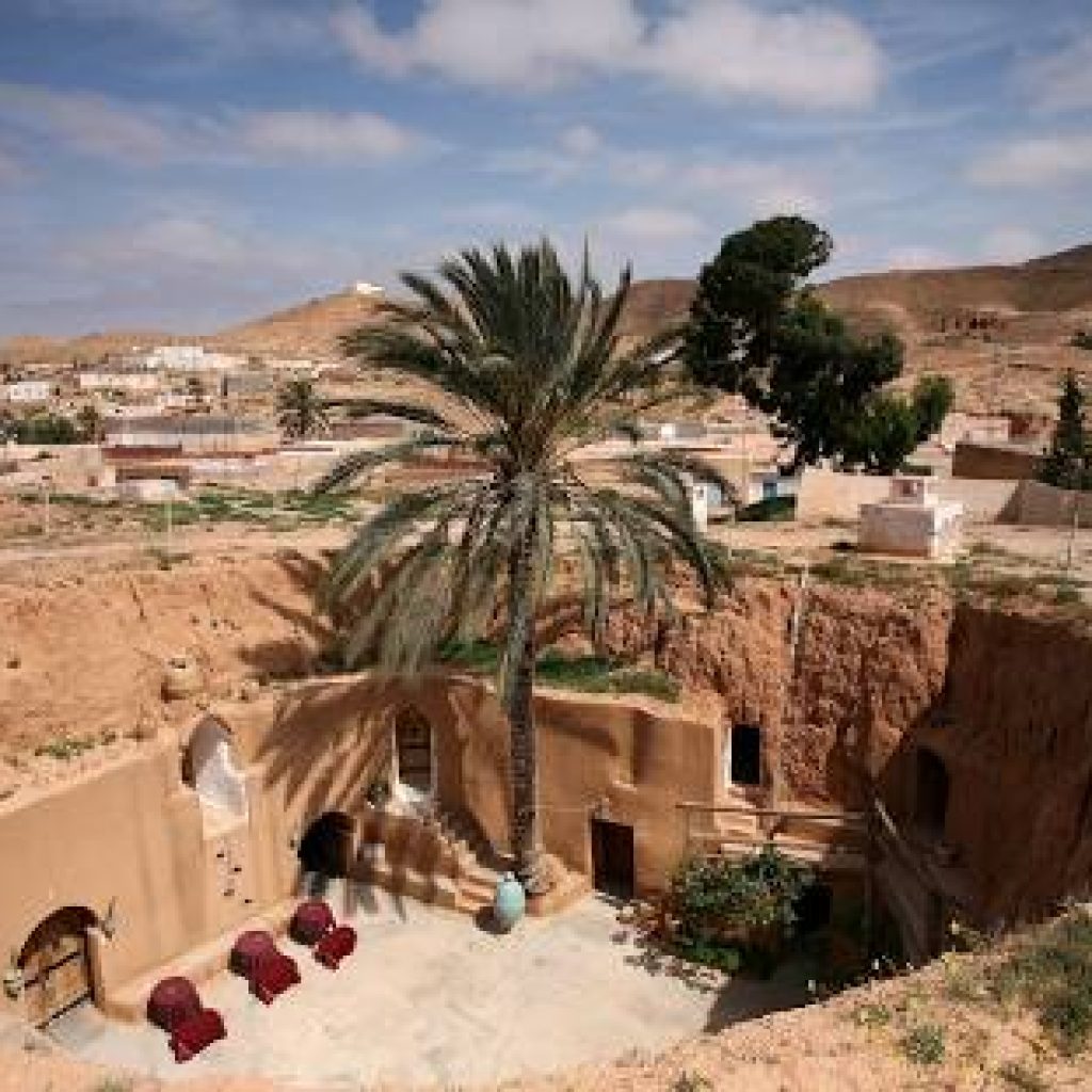 beautiful places in tunisia